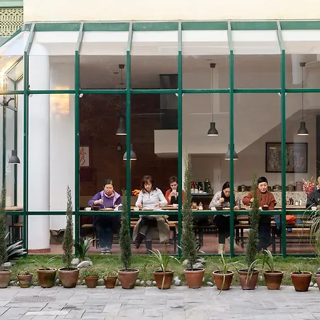 Dondrub Guest House